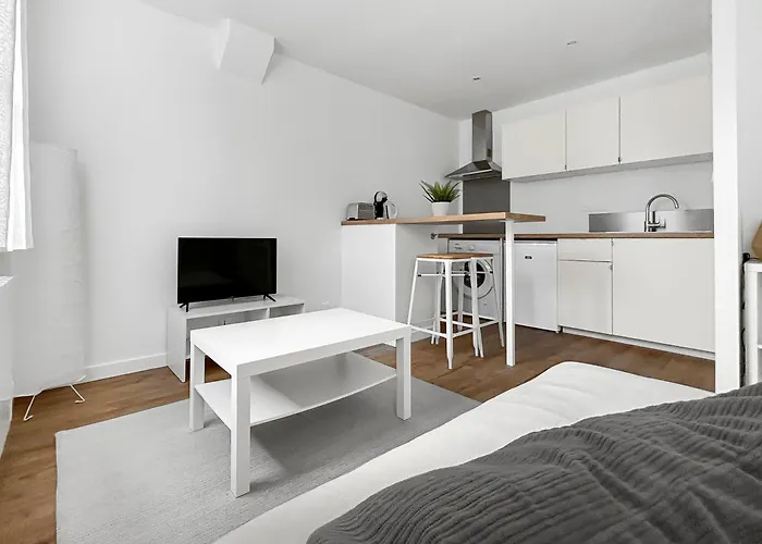 Escapade Paisible Au Phare